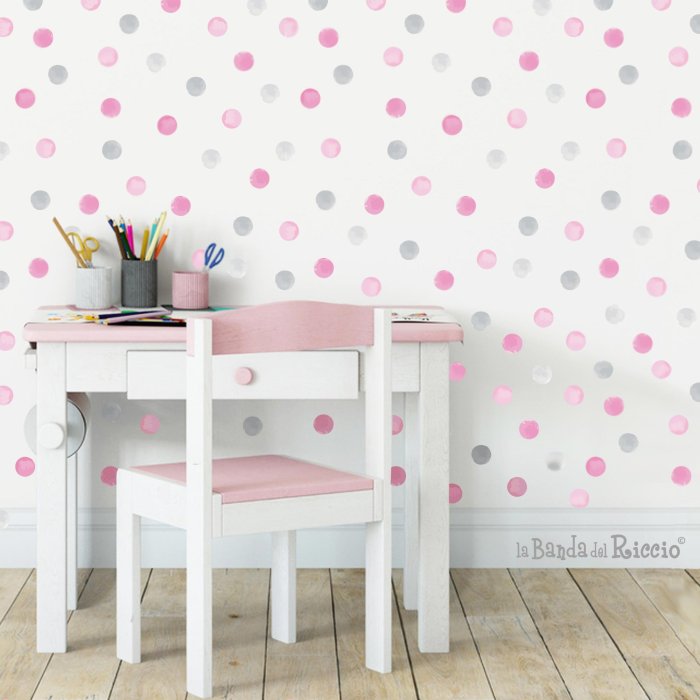 Pois acquerello adesivi murali grigio-rosa. Foto ambientata