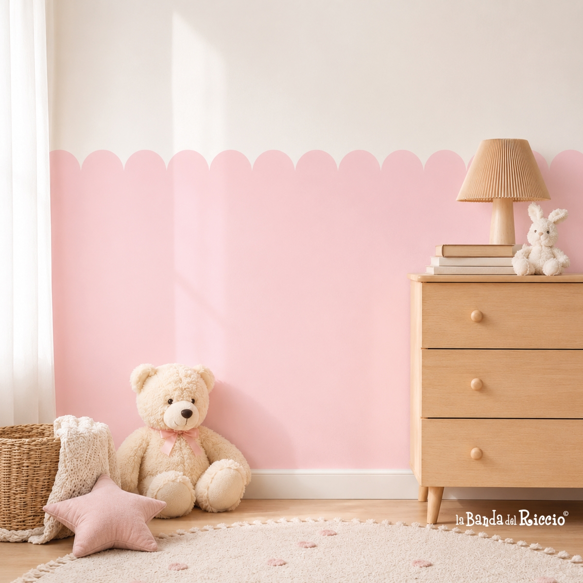 Rectangular Boiserie Scalloped wall decal